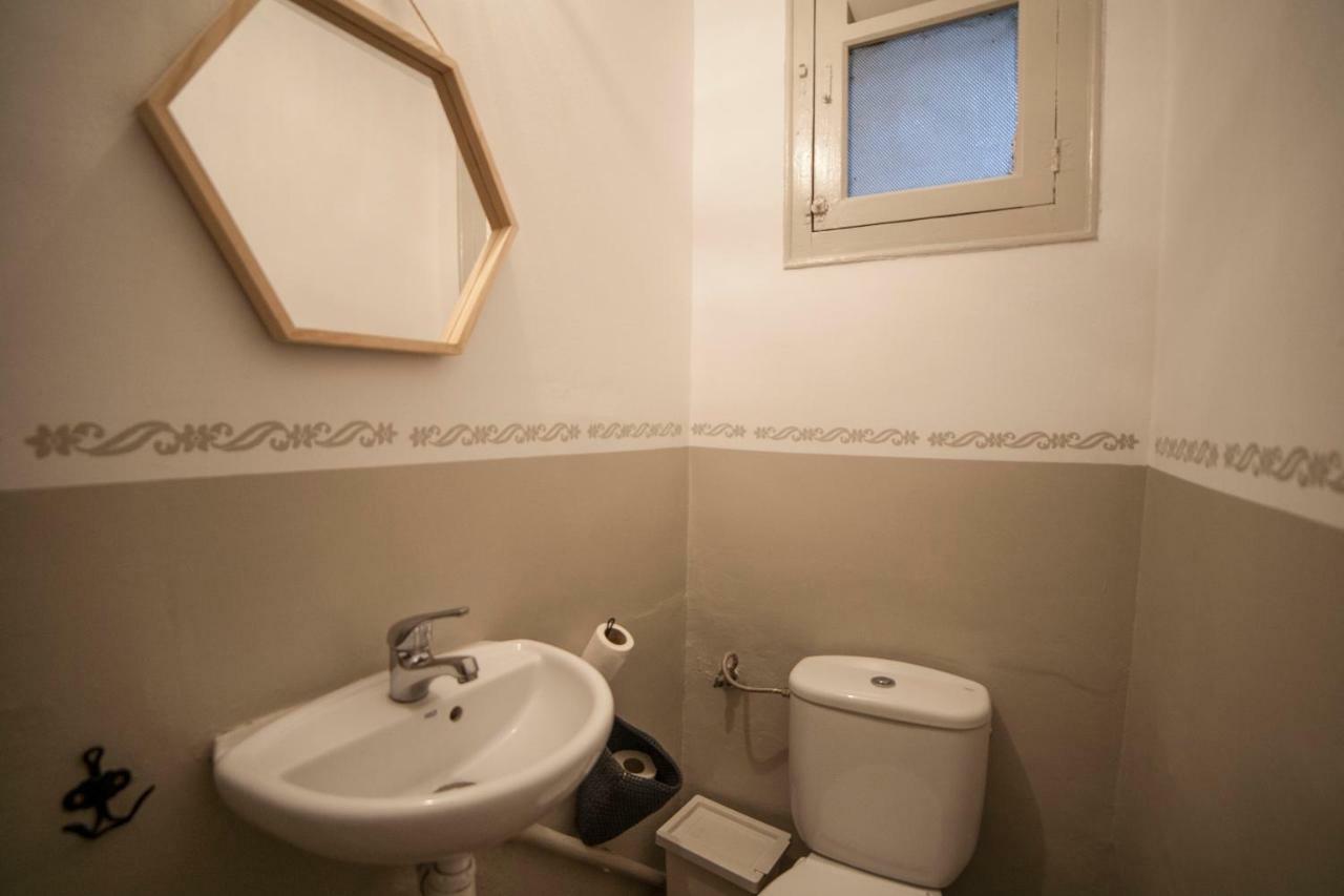 Apartamento Modernista para Grupos Barcelona Bagian luar foto