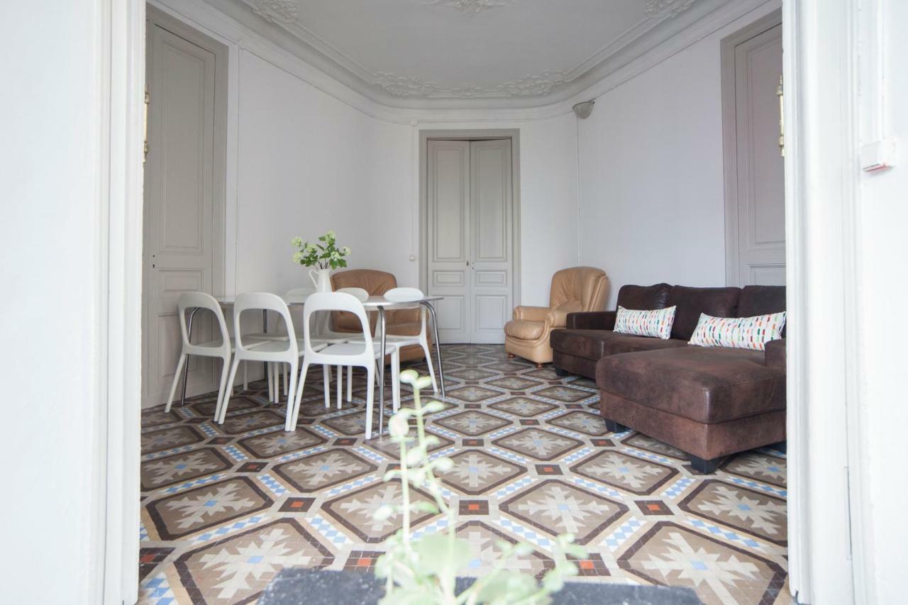 Apartamento Modernista para Grupos Barcelona Bagian luar foto