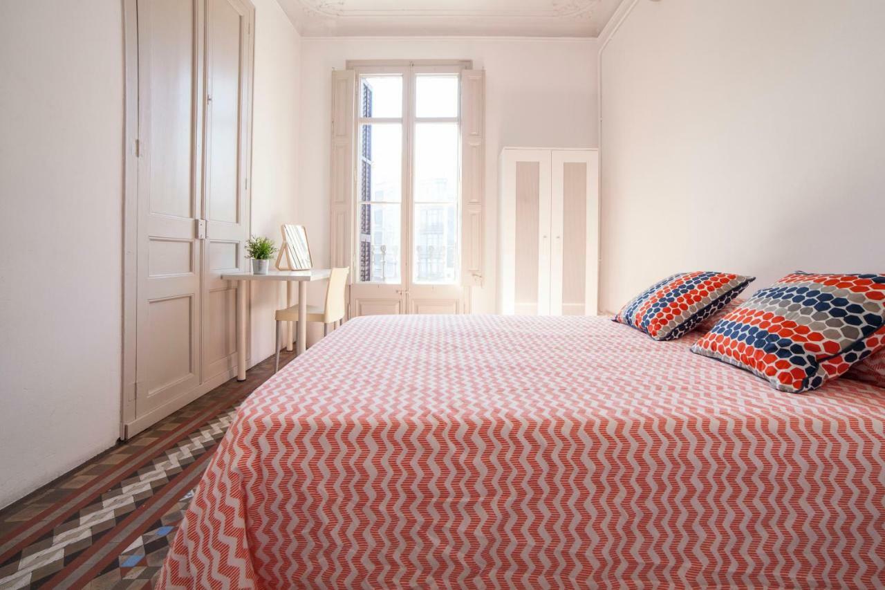 Apartamento Modernista para Grupos Barcelona Bagian luar foto