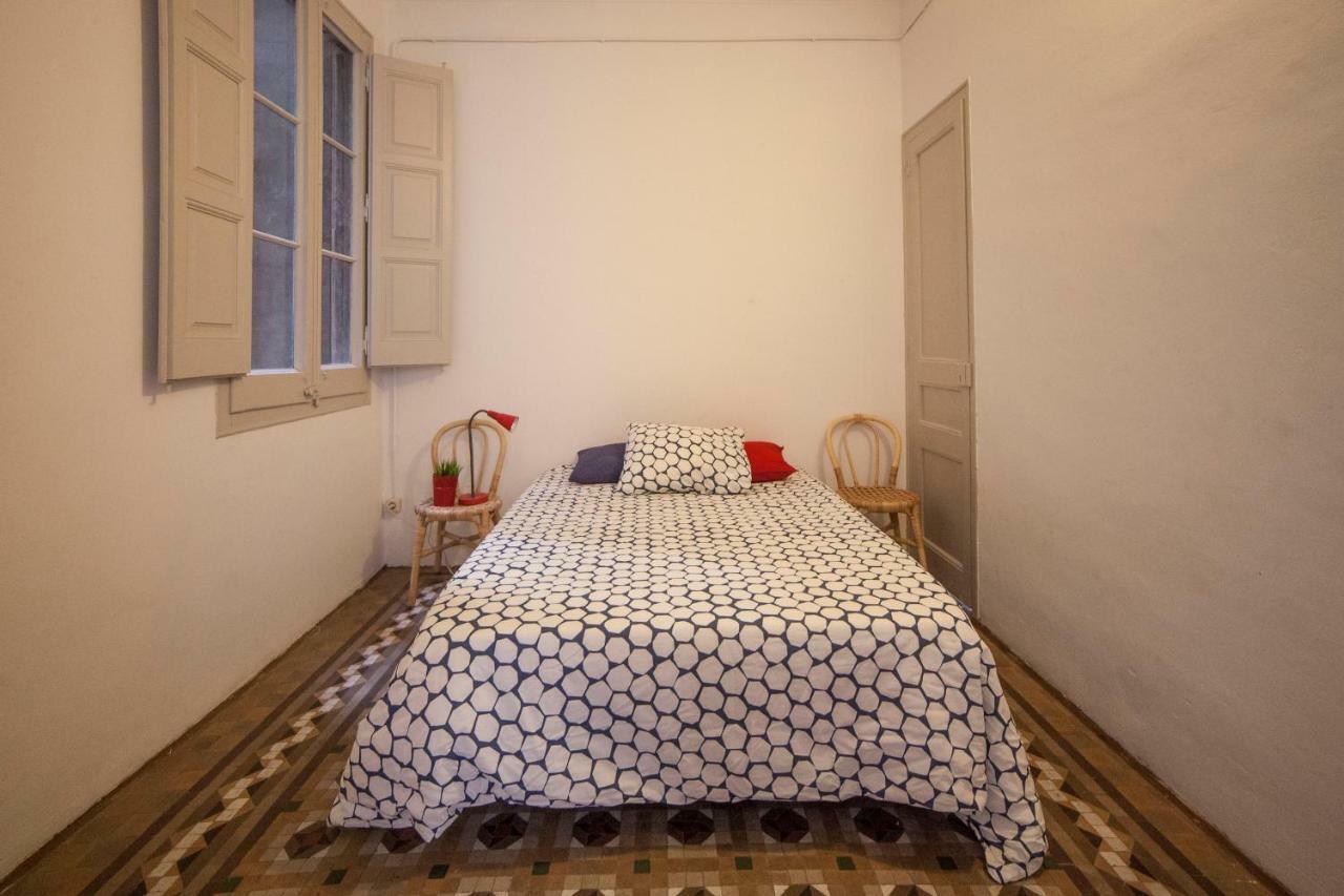 Apartamento Modernista para Grupos Barcelona Bagian luar foto
